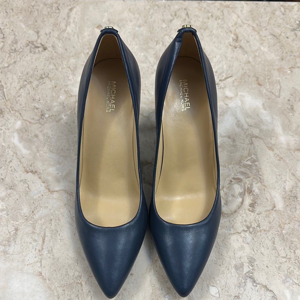 Michael Kors Women's Blue Pumps